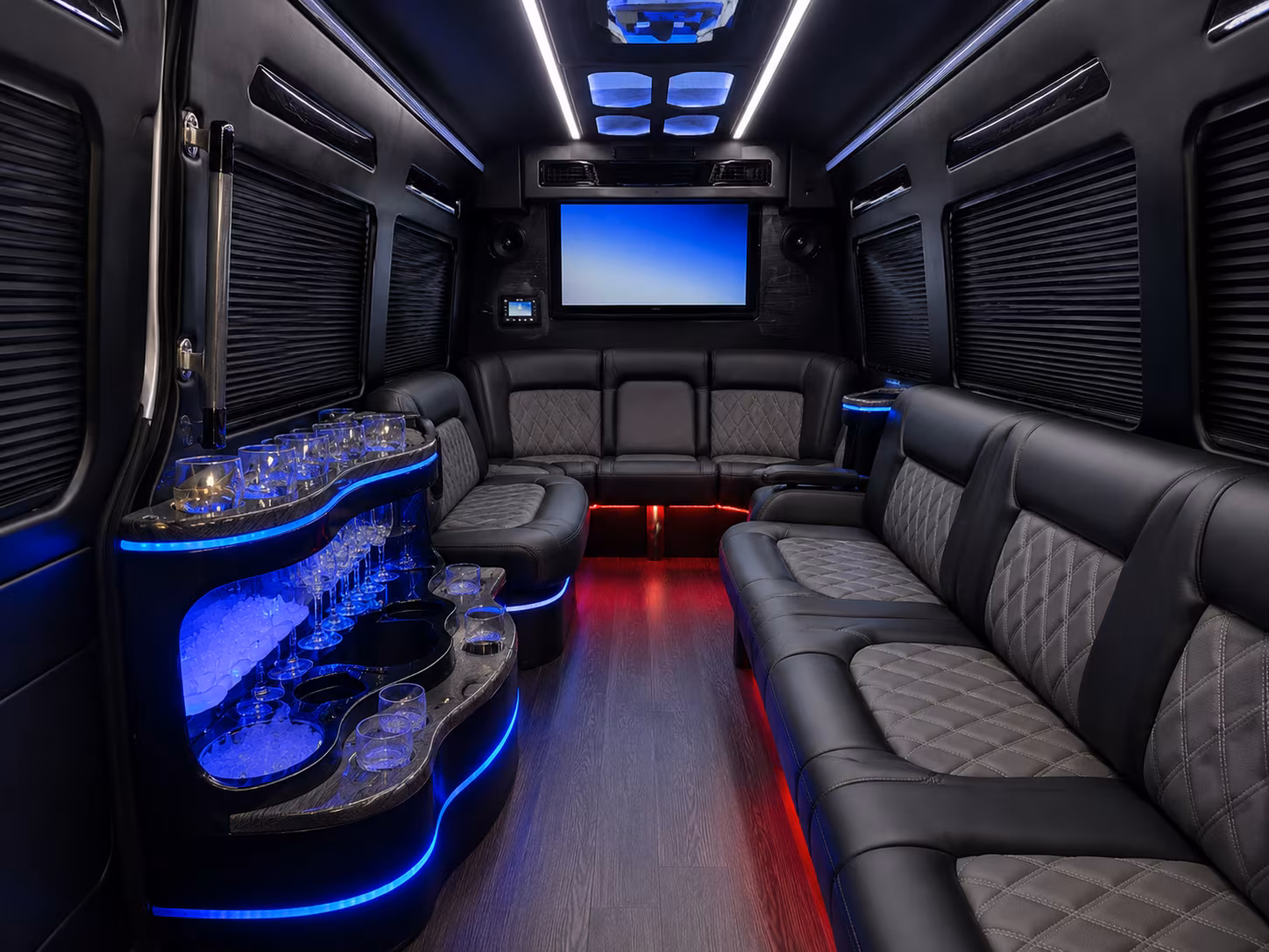 boston game day shuttles from worcester to fenway td garden and gillette