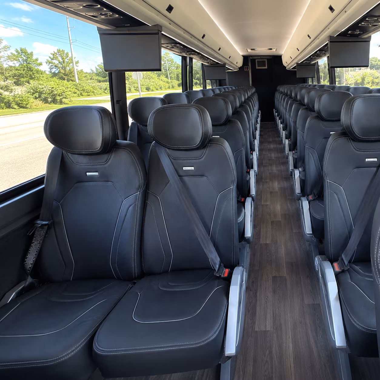 worcester charter bus
