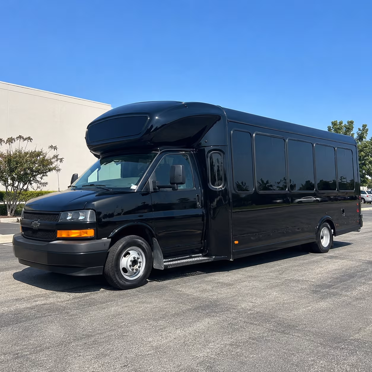 worcester holiday party bus rental