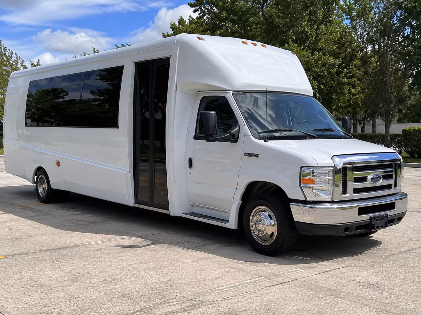 worcester new years eve party bus rental