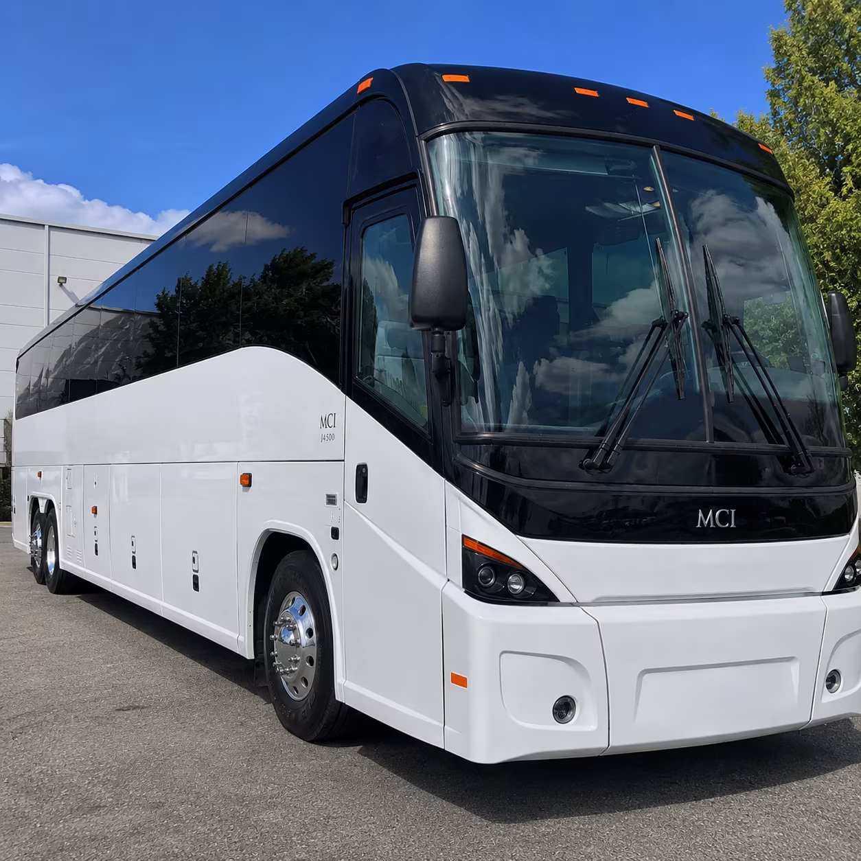 worcester regional airport group transportation