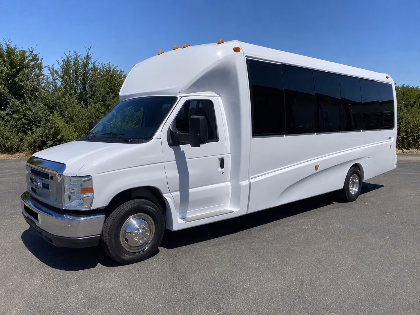 worcester sporting event party bus rental
